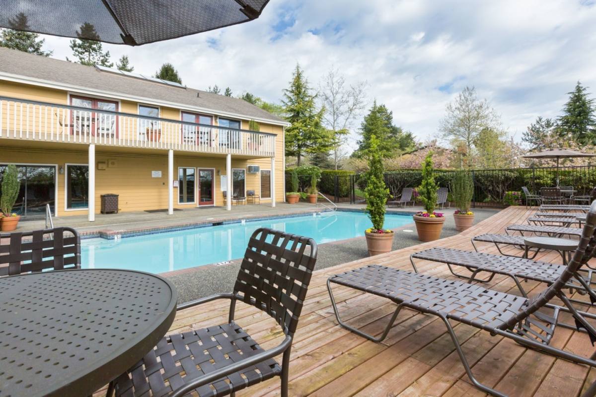 Apartment for rent at Olde Redmond Place, 7001 Old Redmond Rd, Redmond, WA 98052