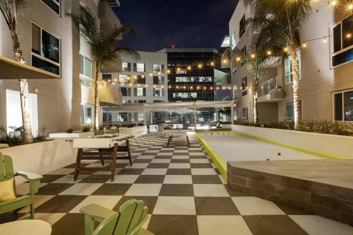 Apartment for rent at The Royce, 3333 Michelson Dr, Irvine, CA 92612