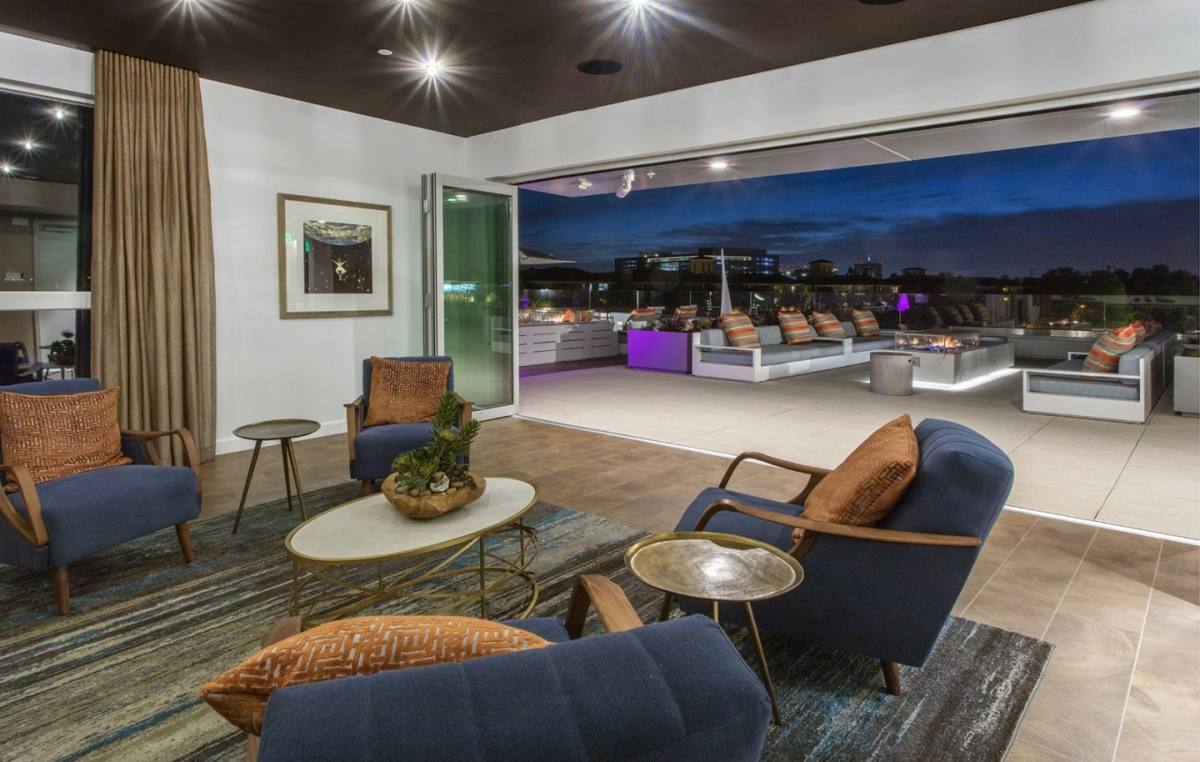 Apartment for rent at The Royce, 3333 Michelson Dr, Irvine, CA 92612
