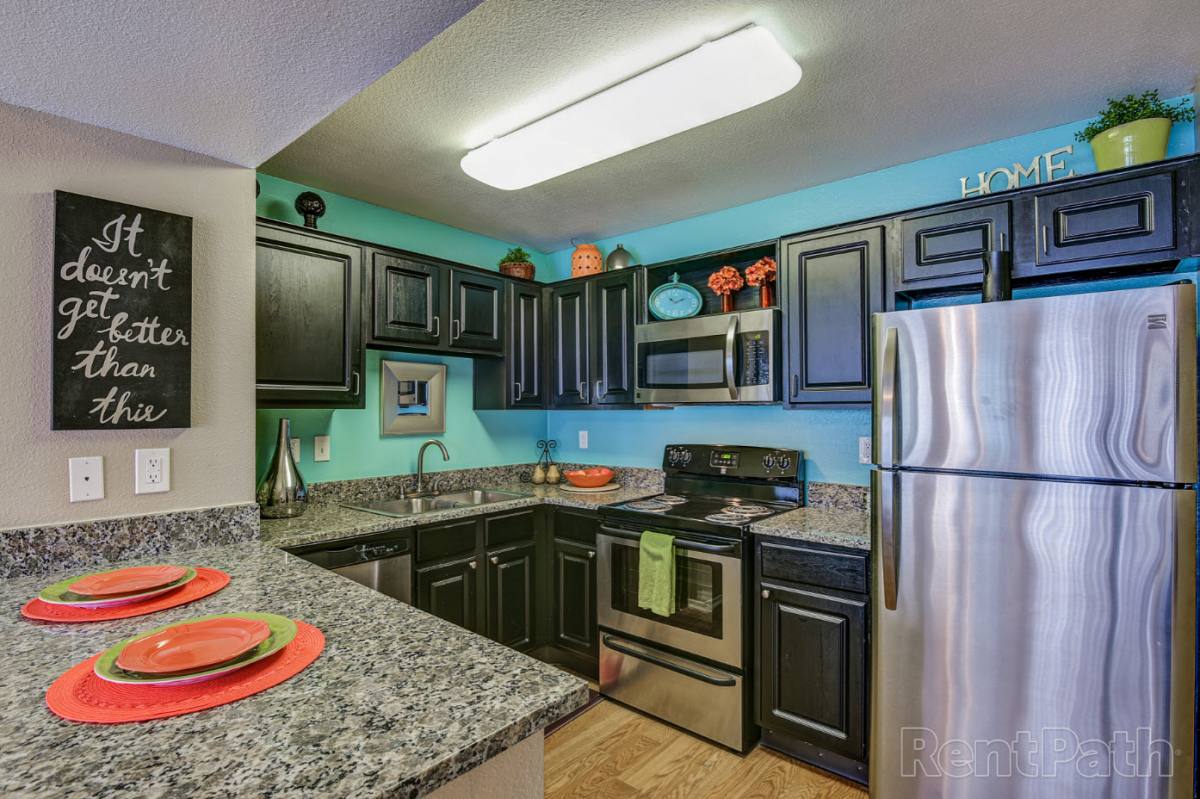 Apartment for rent at Heritage at Valley Ranch, 9805 N Macarthur Blvd, Irving, TX 75063