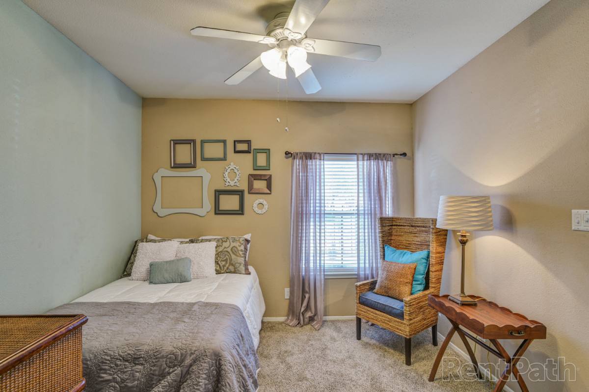 Apartment for rent at Heritage at Valley Ranch, 9805 N Macarthur Blvd, Irving, TX 75063