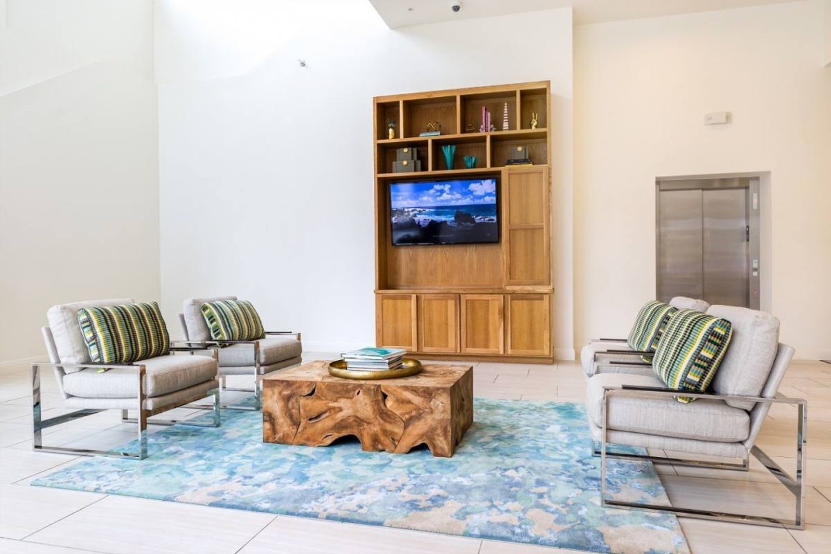 Apartment for rent at Cosmopolitan of Corpus Christi, 401 N Chaparral St, Corpus Christi, TX 78401