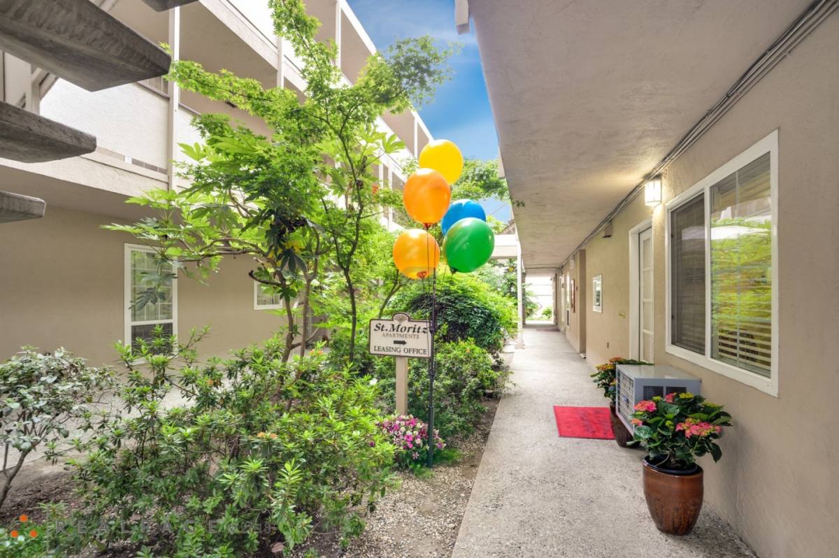 Apartment for rent at St Moritz, 1531 Detroit Ave, Concord, CA 94520