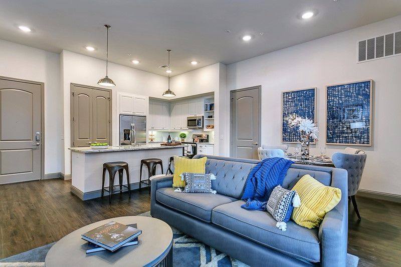 Apartment for rent at The Huntington, 4925 Rasor Blvd, Plano, TX 75024
