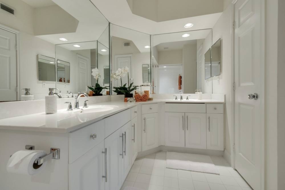 Apartment for rent at Park at River Oaks, 3121 Buffalo Speedway, Houston, TX 77098
