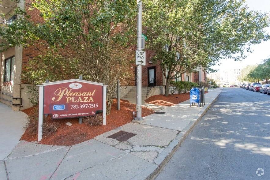 Apartment for rent at Pleasant Plaza, 36 Dartmouth St, Malden, MA 02148