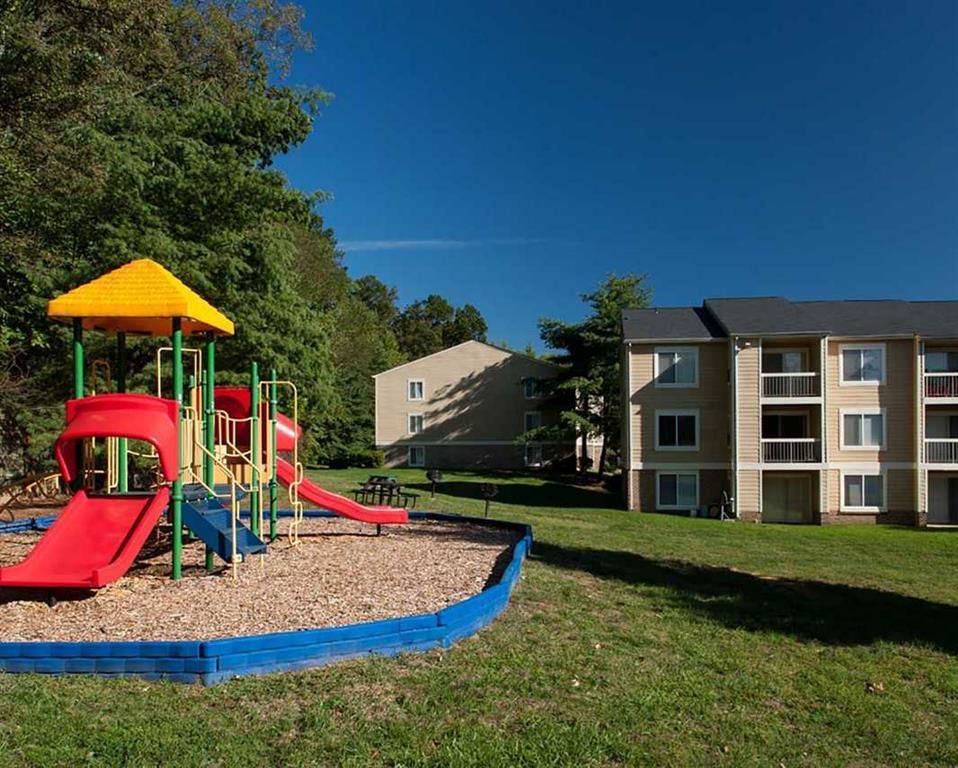 Apartment for rent at Woodside, 7525 Woodside Lane, Lorton, VA 22079