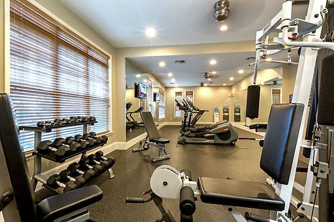 Apartment for rent at Westerly at Worldgate, 13000 Wilkes Way, Herndon, VA 20170