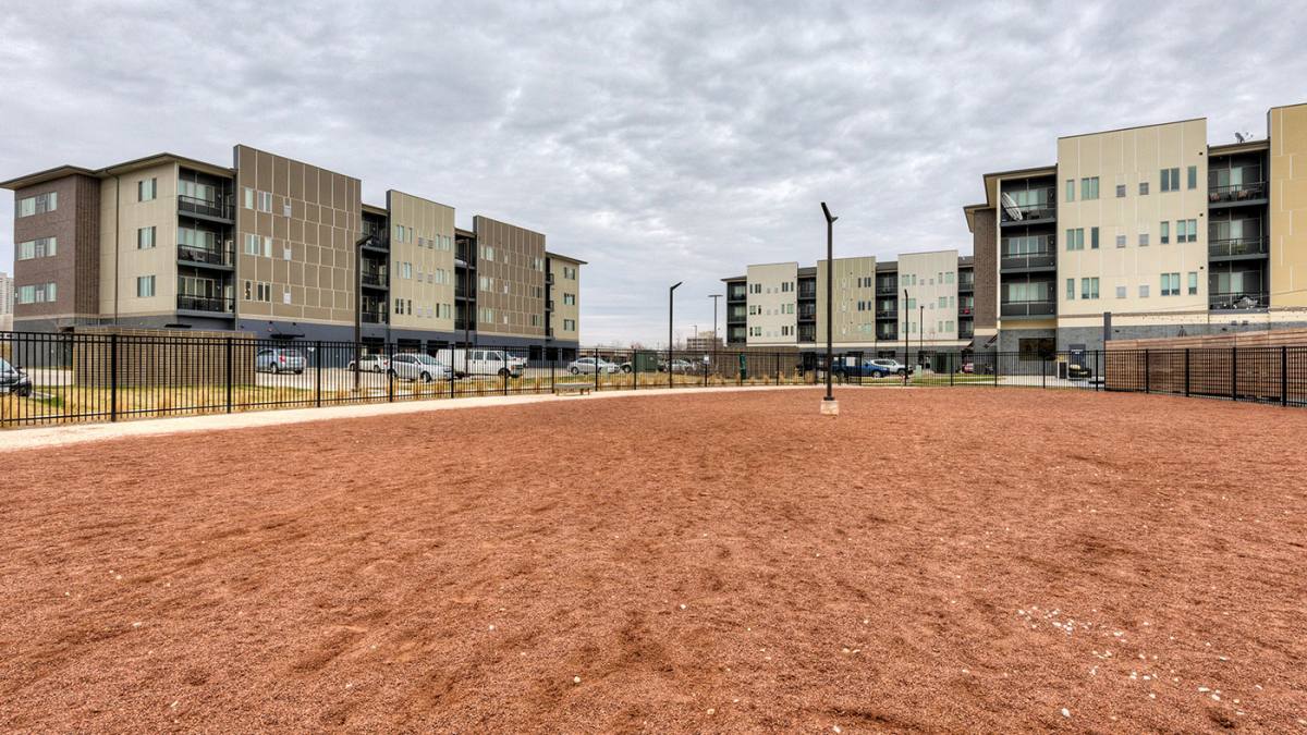 Apartment for rent at Cityville on 9th, 550 SW 9th St, Des Moines, IA 50320