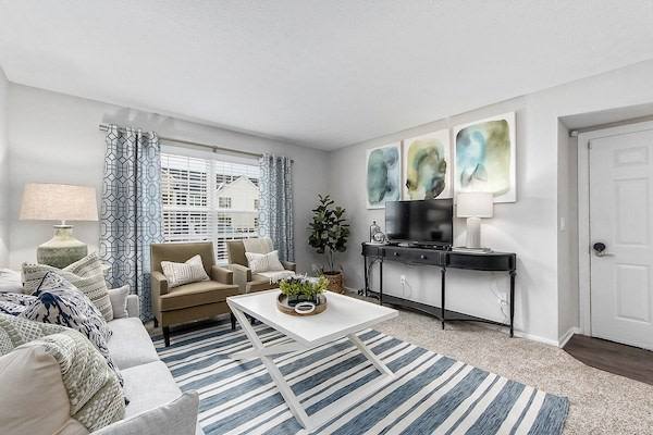Apartment for rent at Oak Creek at Polaris, 9005 Oak Village Blvd, Lewis Center, OH 43035
