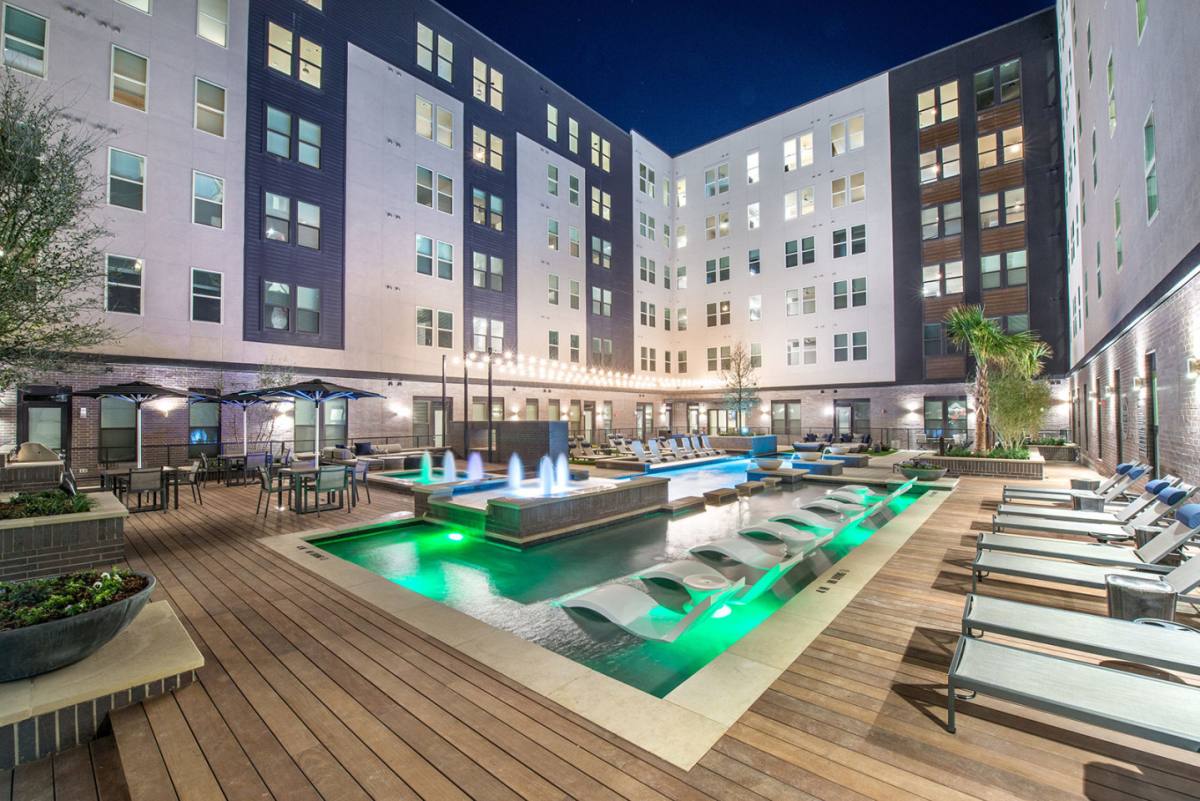 Apartment for rent at Windsor Turtle Creek, 3663 Cedar Springs Rd, Dallas, TX 75219