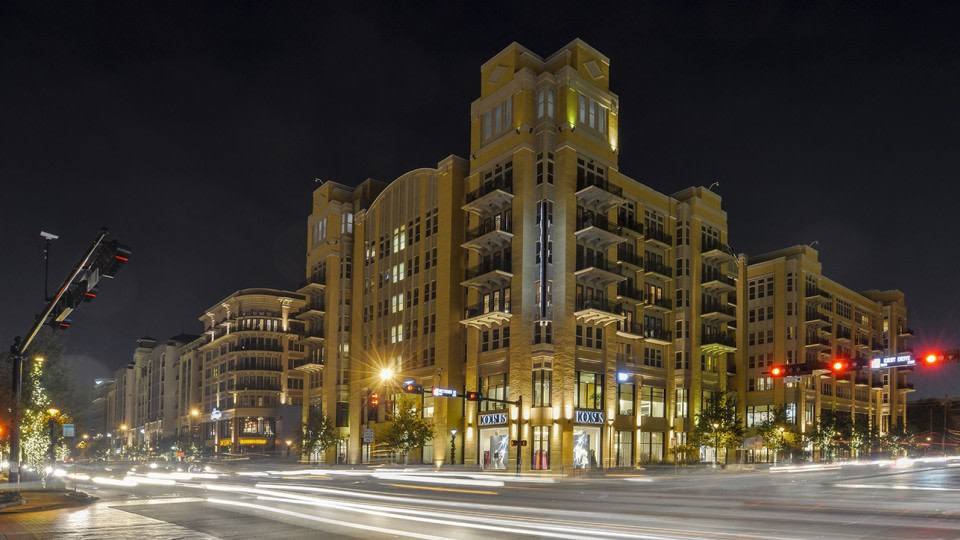 Apartment for rent at Arrive River Oaks, 2800 Kirby Dr, Houston, TX 77098