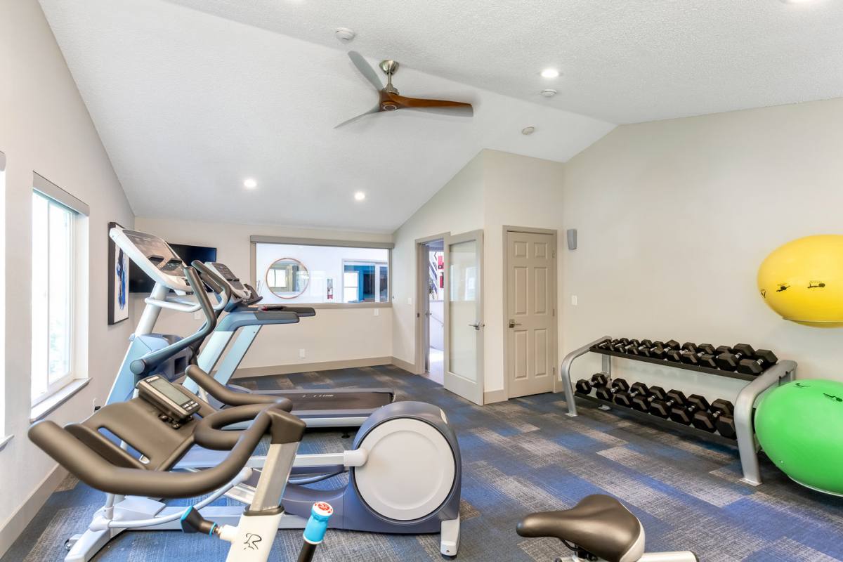 Apartment for rent at Alaire Apartment Homes, 510 Stevens Ave SW, Renton, WA 98057