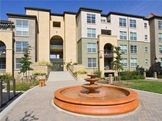 Apartment for rent at Villa Montanaro, 203 Coggins Dr, Pleasant Hill, CA 94523