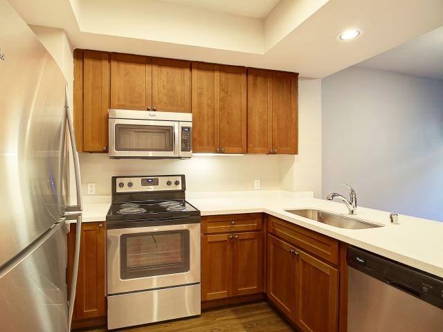 Apartment for rent at Villa Montanaro, 203 Coggins Dr, Pleasant Hill, CA 94523