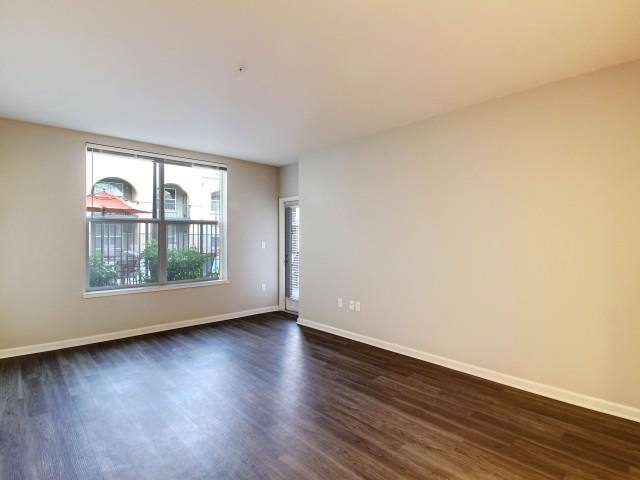 Apartment for rent at Villa Montanaro, 203 Coggins Dr, Pleasant Hill, CA 94523