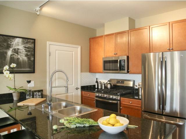 Apartment for rent at Aloft at Glen Town Center, 1991 W Tower Dr, Glenview, IL 60026