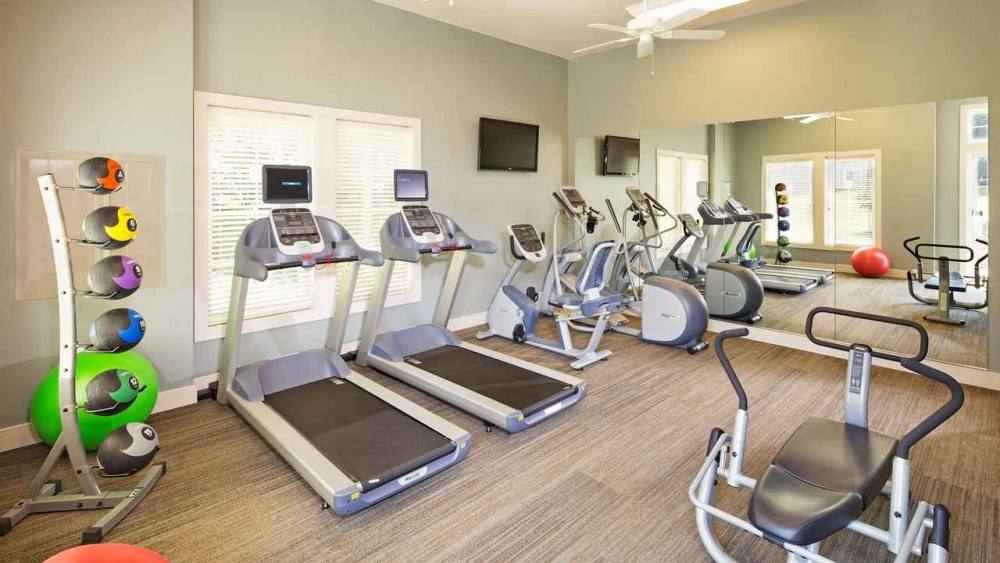 Apartment for rent at Poplar Glen, 11608 Little Patuxent Parkway, Columbia, MD 21044
