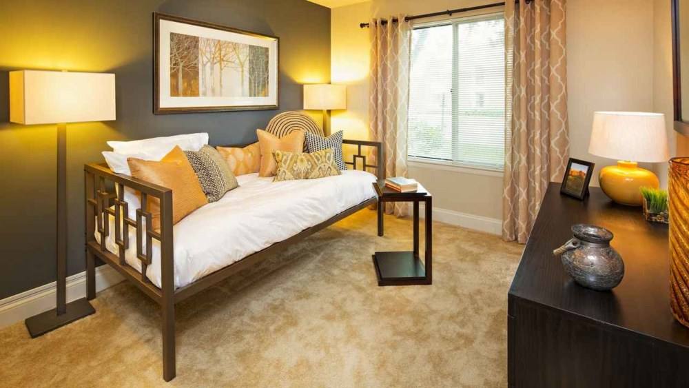 Apartment for rent at Poplar Glen, 11608 Little Patuxent Parkway, Columbia, MD 21044