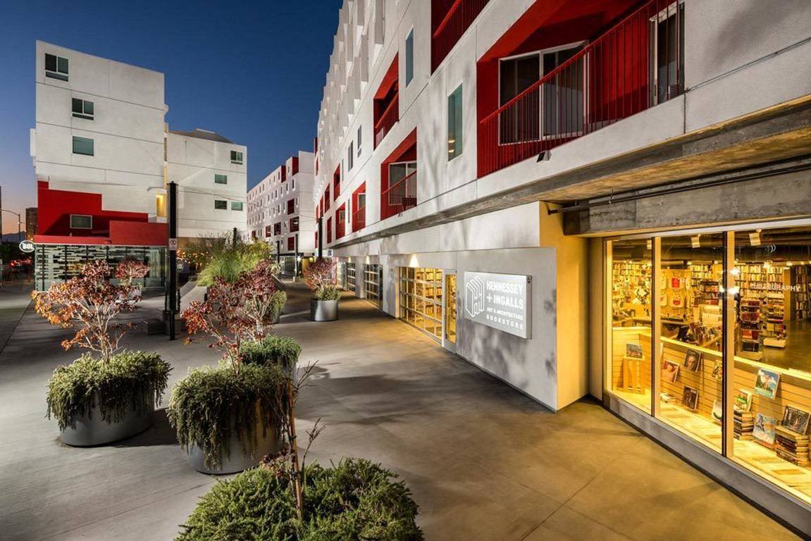 Apartment for rent at One Santa Fe, 300 S Santa Fe Ave, Los Angeles, CA 90013