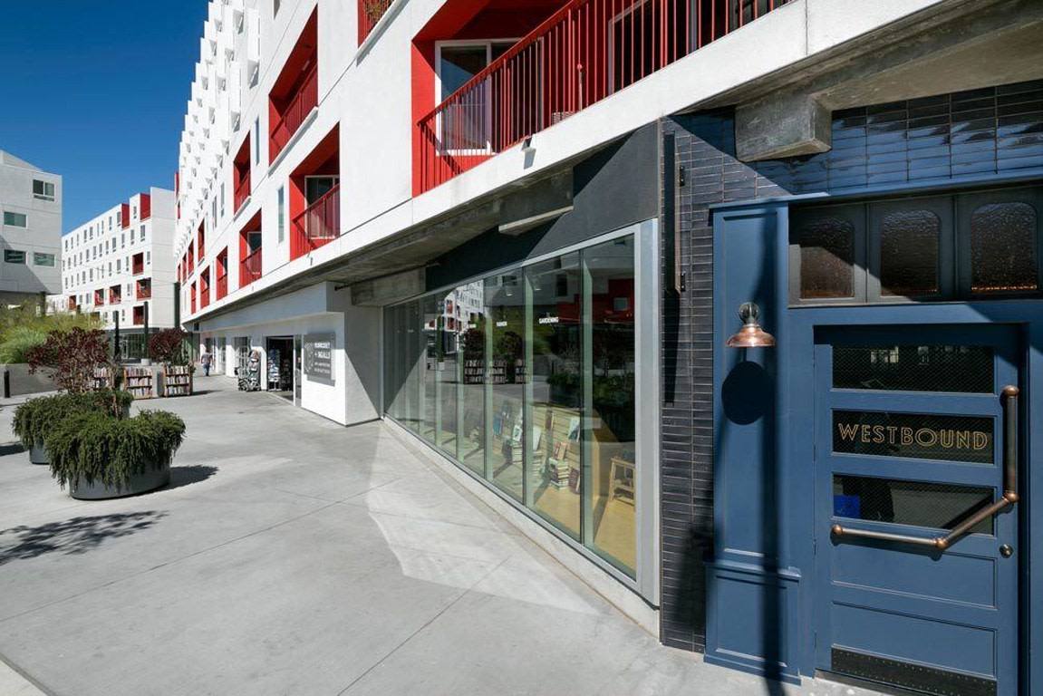 Apartment for rent at One Santa Fe, 300 S Santa Fe Ave, Los Angeles, CA 90013