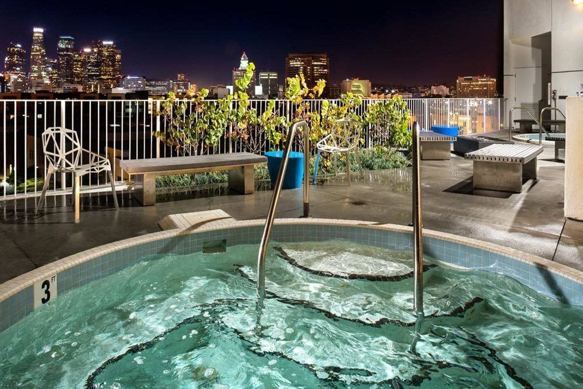Apartment for rent at One Santa Fe, 300 S Santa Fe Ave, Los Angeles, CA 90013