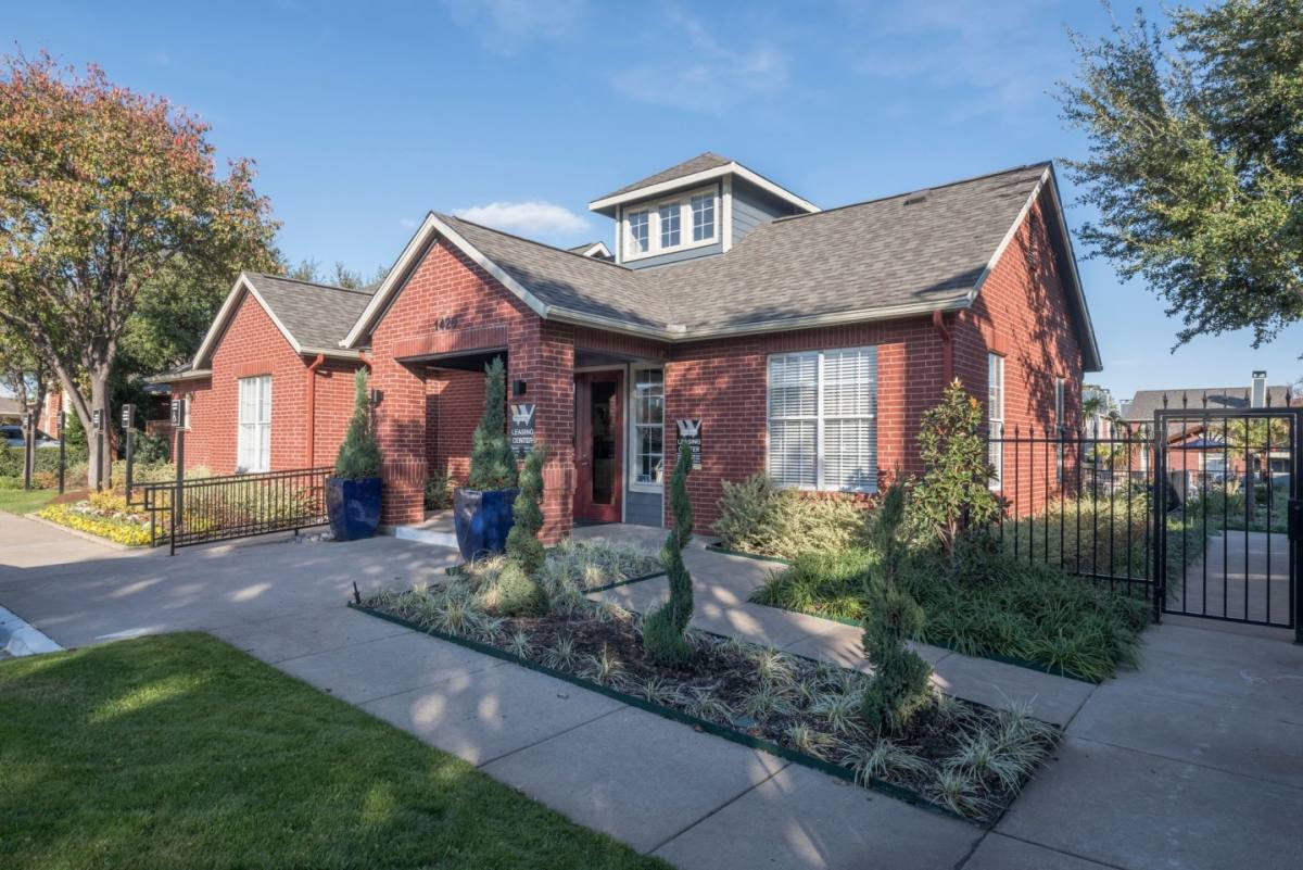 Apartment for rent at Wimbledon, 1420 W Main St, Lewisville, TX 75067
