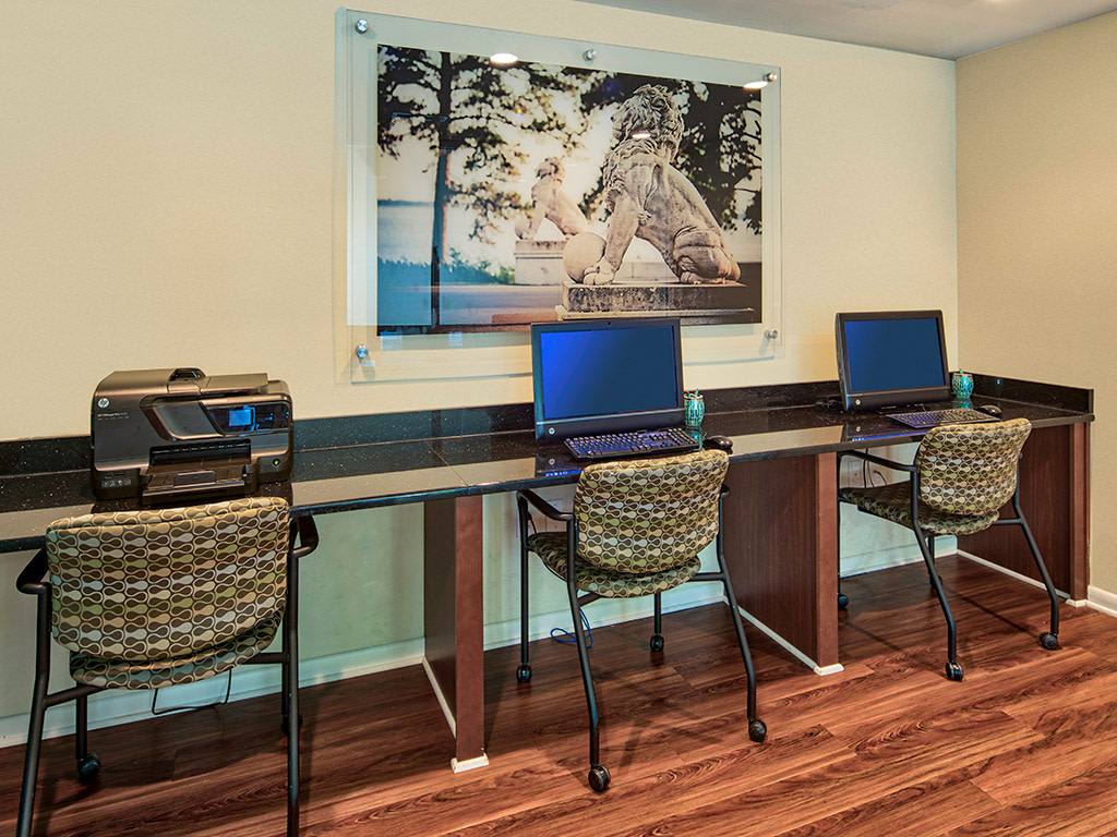 Apartment for rent at Compass at City Center, 502 Waters Edge Dr, Newport News, VA 23606