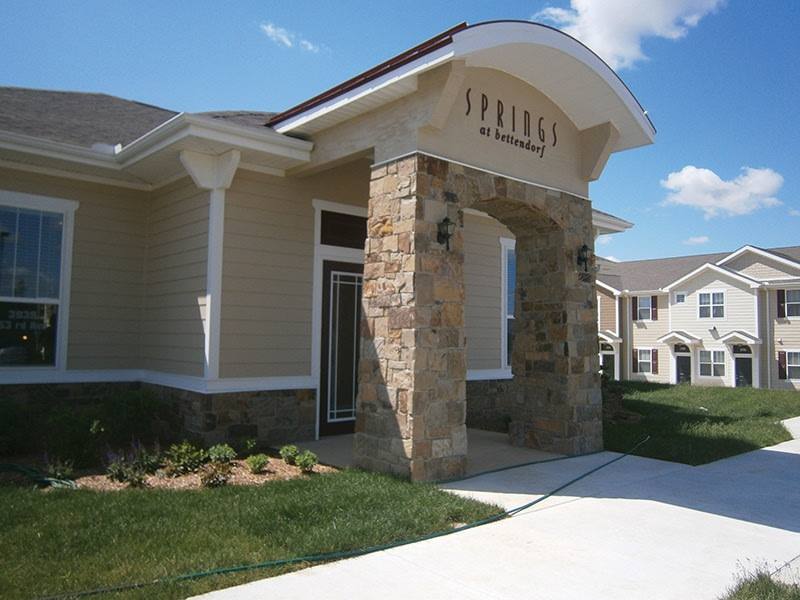 Apartment for rent at Springs at Bettendorf, 3939 53rd Ave, Bettendorf, IA 52722
