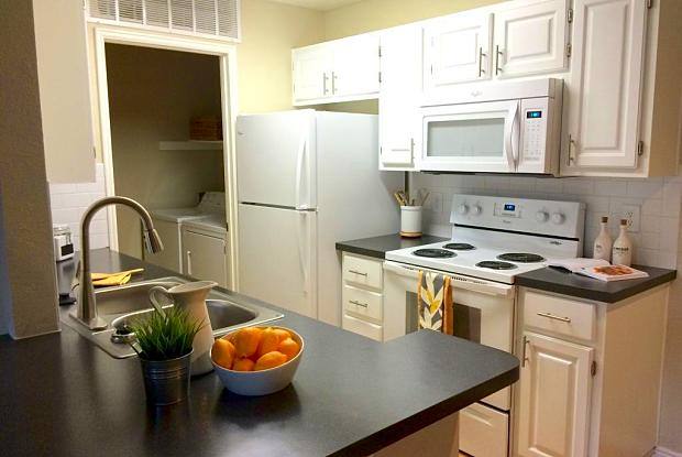 Apartment for rent at Lumina, 2700 W Powell Blvd, Gresham, OR 97030