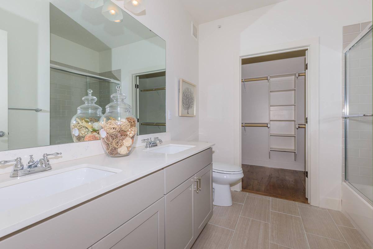 Apartment for rent at Ovation at Lewisville, 2250 S Valley Parkway, Lewisville, TX 75067