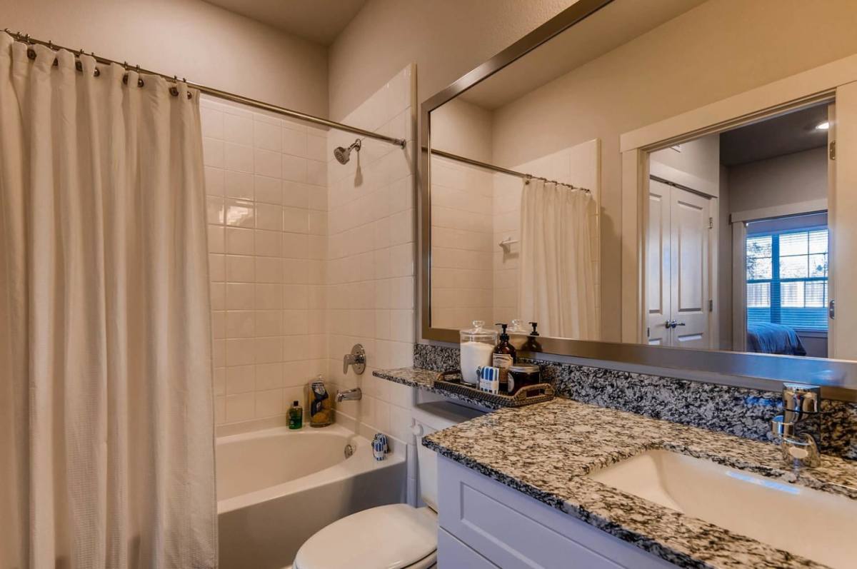 Apartment for rent at Avalon Red Rocks, 13195 W Progress Ave, Littleton, CO 80127