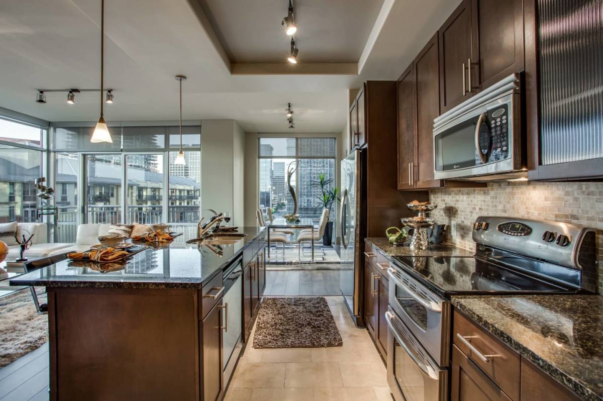 Apartment for rent at Ashton Austin, 101 Colorado St, Austin, TX 78701