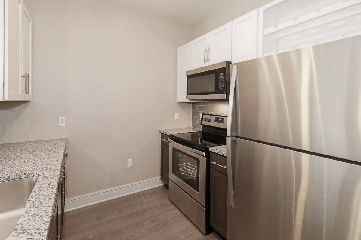 Apartment for rent at Vera Luxury Living, 13051 Gran Bay Parkway, Jacksonville, FL 32258