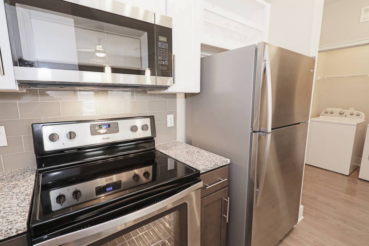 Apartment for rent at Vera Luxury Living, 13051 Gran Bay Parkway, Jacksonville, FL 32258