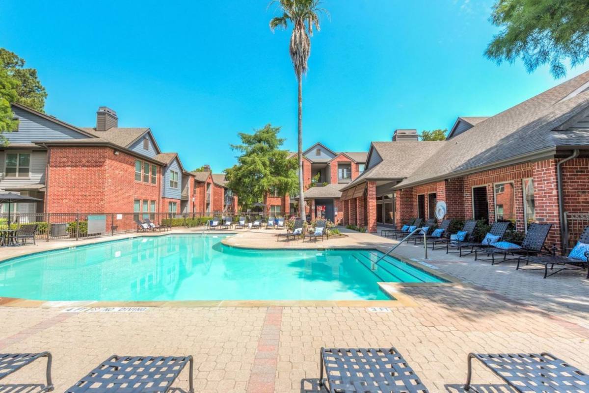 Apartment for rent at Highland, 6969 Hollister St, Houston, TX 77040