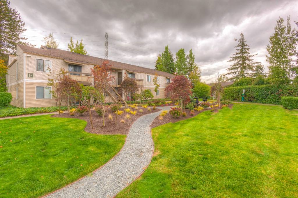 Apartment for rent at The Berkshire, 1300 Eagle Ridge Dr S, Renton, WA 98055