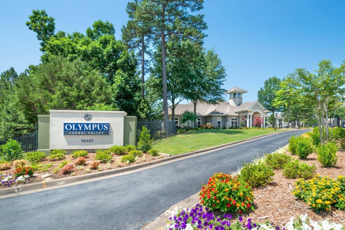 Apartment for rent at Pinnacle Park at Chenal Valley, 16401 Chenal Valley Dr, Little Rock, AR 72223