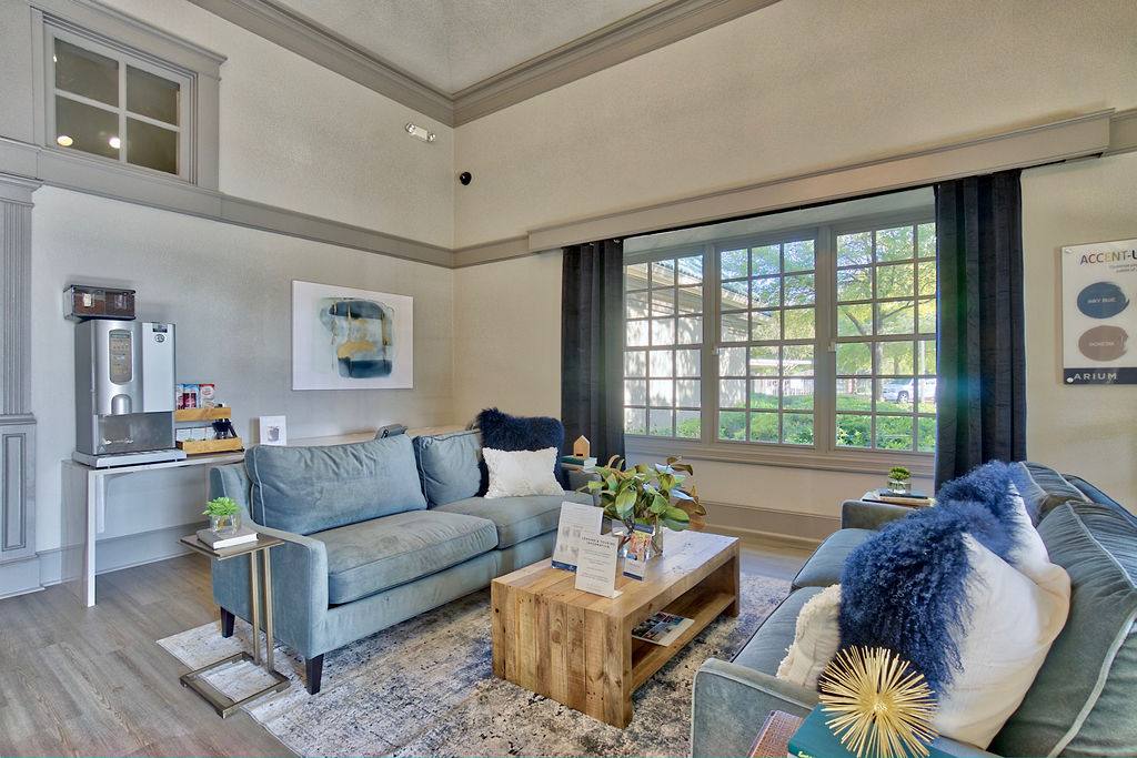 Apartment for rent at Elmsgate at Cliffside, 1635 Jefferson Cliffs Way, Arlington, TX 76006