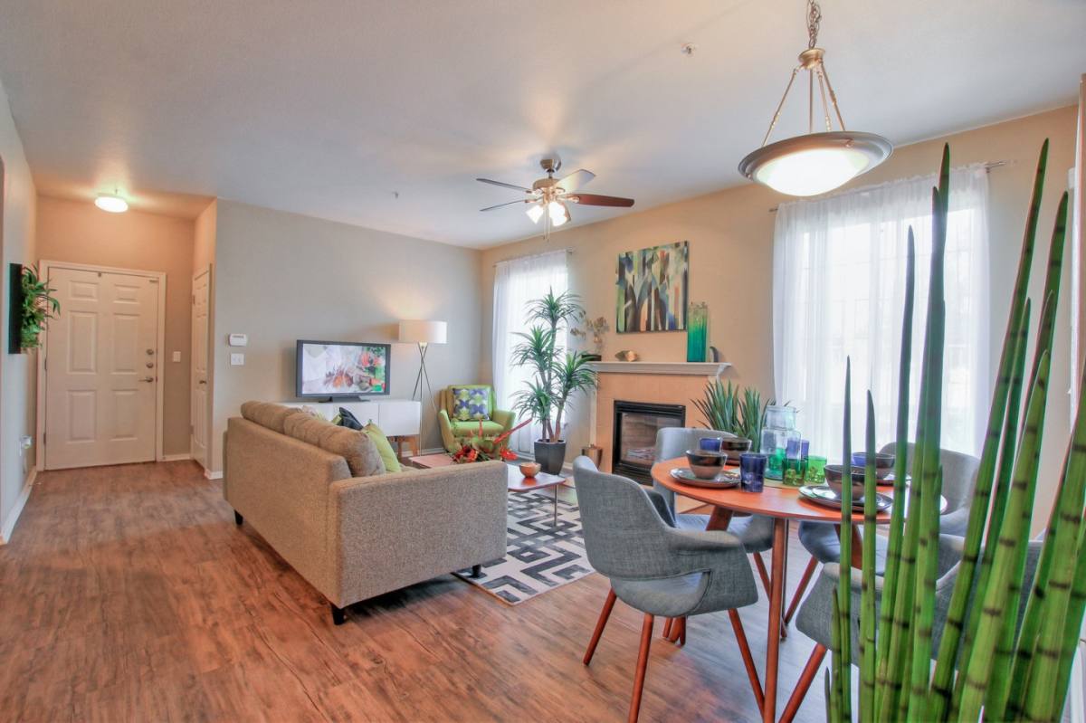 Apartment for rent at Avery on the Green, 125 S Alma School Rd, Chandler, AZ 85225