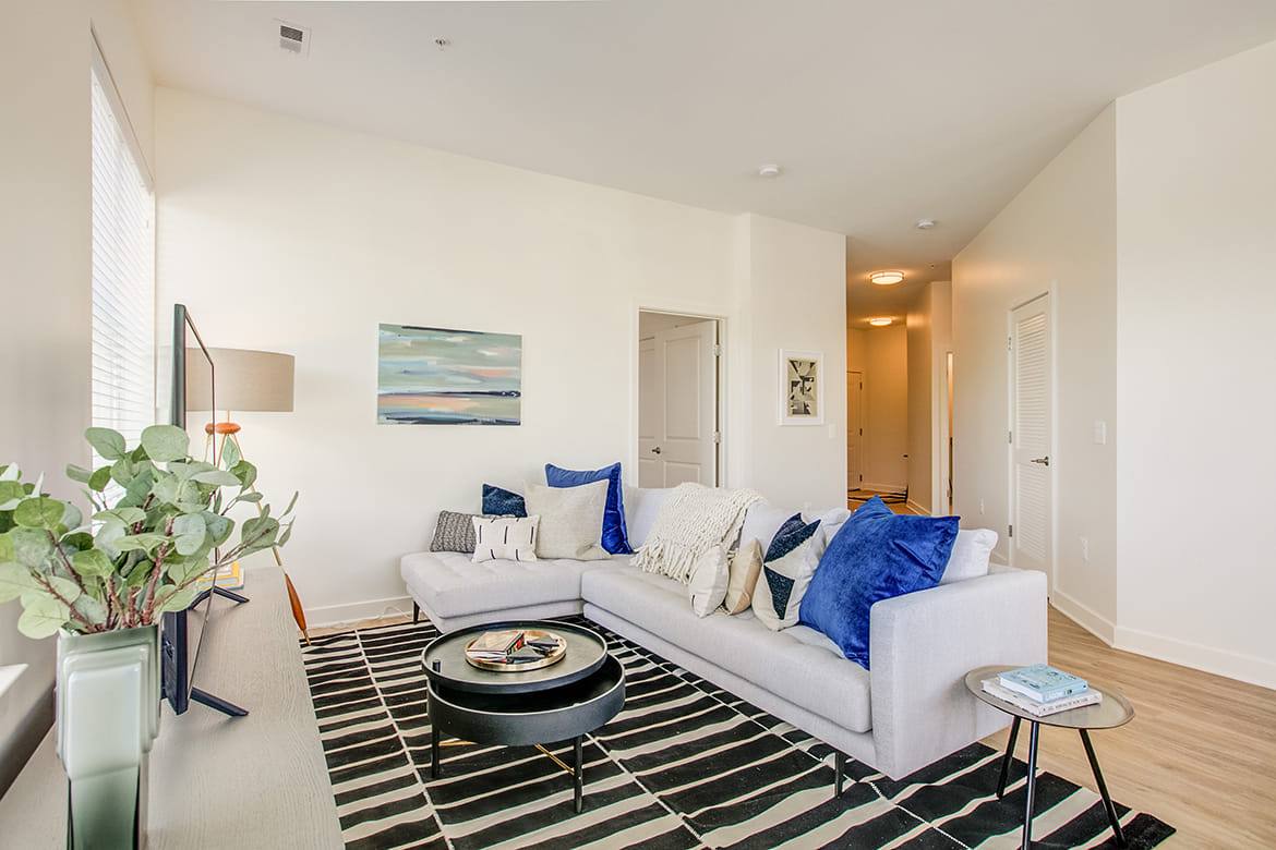 Apartment for rent at Centro Arlington, 950 S George Mason Dr, Arlington, VA 22204
