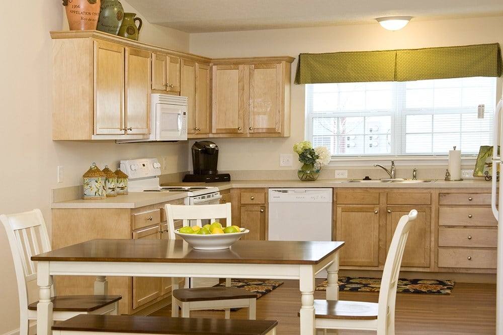 Apartment for rent at Redwood North Ridgeville Meadow Lakes Blvd, 7019 Condor Dr, North Ridgeville, OH 44039
