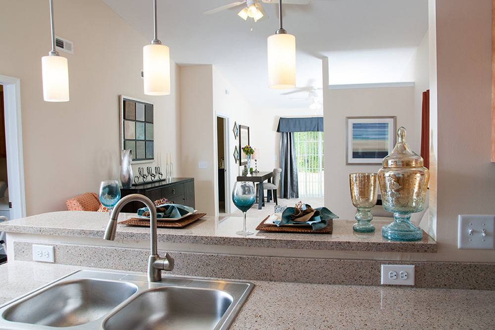 Redwood Perrysburg Woodmont Drive, 26800 Woodmont Dr, Perrysburg, OH 43551 - Apartment for Rent - Image 2