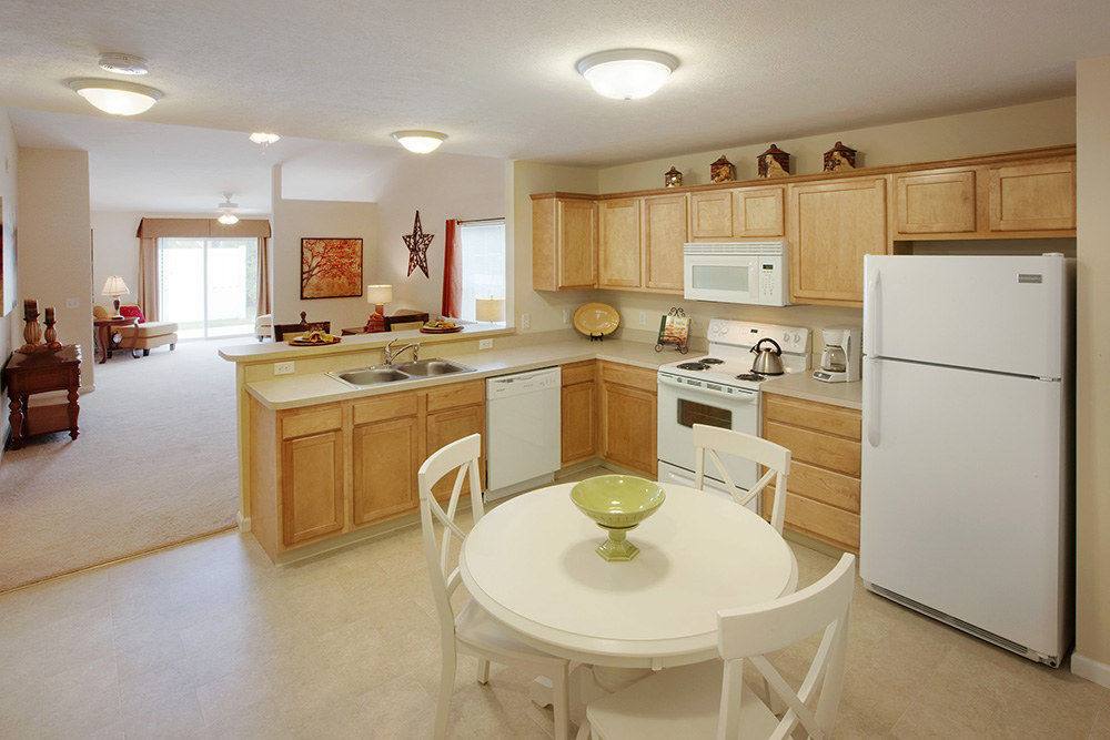 Apartment for rent at Redwood Maumee, 6853 Deer Ridge Rd, Maumee, OH 43537