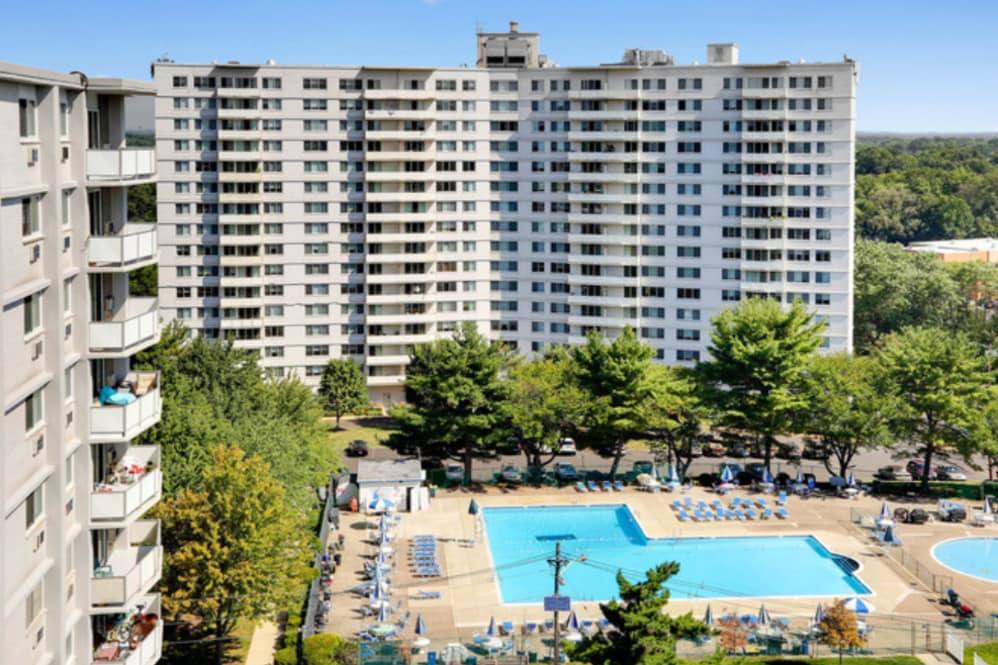 Apartment for rent at Haddonview, 1 Macarthur Blvd, Collingswood, NJ 08108