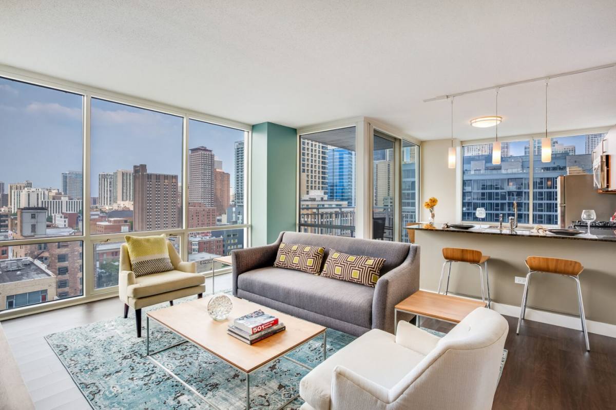 Apartment for rent at Flair Tower, 222 W Erie St, Chicago, IL 60654