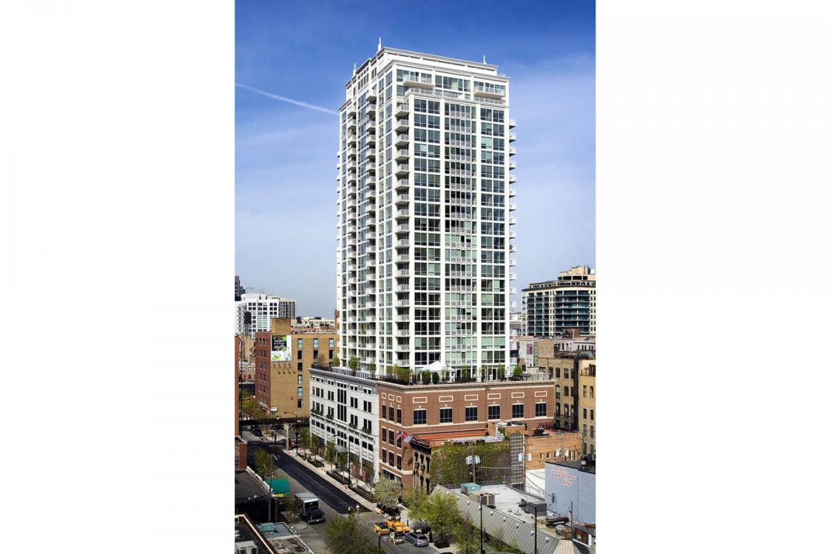 Apartment for rent at Flair Tower, 222 W Erie St, Chicago, IL 60654