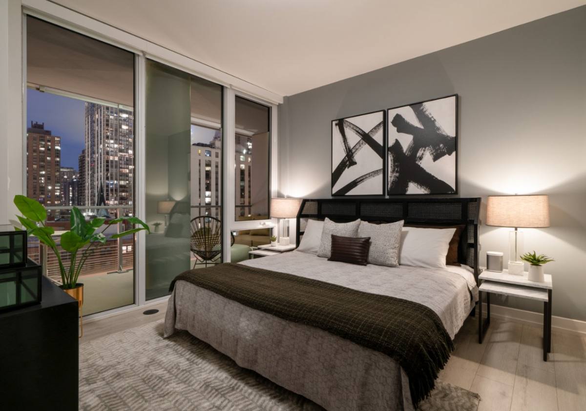Apartment for rent at Old Town Park - II, 202 W Hill St, Chicago, IL 60610