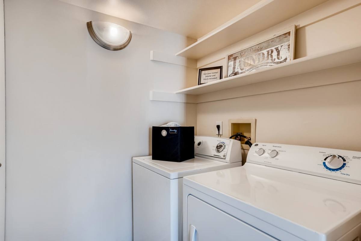 Apartment for rent at Whispering Hills, 260 Rim View Dr, Colorado Springs, CO 80919