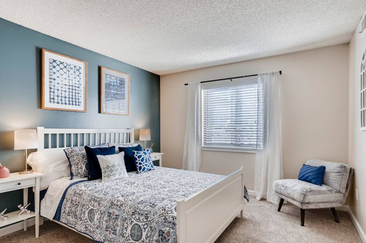 Apartment for rent at Whispering Hills, 260 Rim View Dr, Colorado Springs, CO 80919